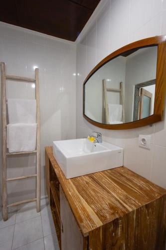 Bali Komang Guest House Sanur photo