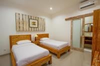 Bali Komang Guest House Sanur photo
